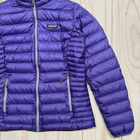 Patagonia Women's Medium Goose Down 800-Fill Insulated Puffer Jacket Purple - Picture 4 of 9